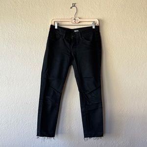 BDG Urban Outfitters Low Rise Twig Crop Jeans in Black Denim, Size 27W 24L